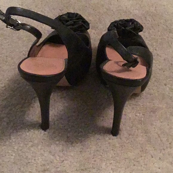 Shoes - Picture 2 of 5